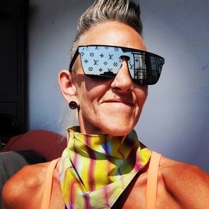 Meet your Posher, Katherine